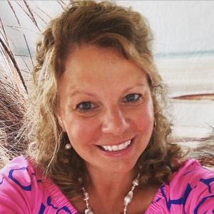 Meet your Posher, Gina